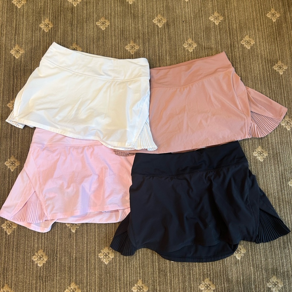 Lululemon skirts size 4